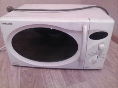 Лот: 9216738. Фото: 1. Микроволновка. Микроволновки, мини-печи