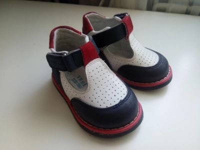 Лот: 8867276. Фото: 1. сандали 20 размер. Сандалии