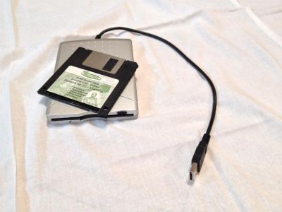 Лот: 3884602. Фото: 1. Супер лот! USB Floppy disk drive... Другое (носители информации)
