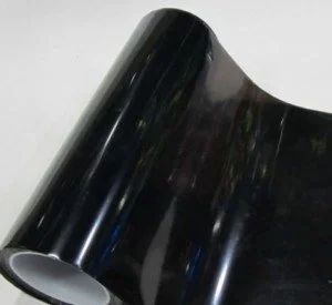 Лот: 13923553. Фото: 1. Глянцевая чёрная плёнка для фар. Тонировка, автовинил