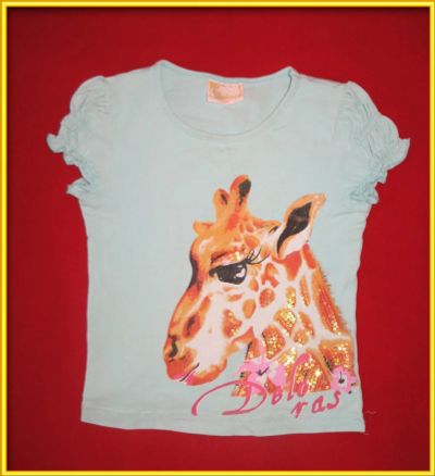 Лот: 4710765. Фото: 1. футболка Deloris. Футболки, поло, топы, лонгсливы