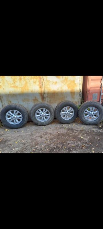 Лот: 25621611. Фото: 1. Bridgestone Ice Cruiser 7000 285... Шины