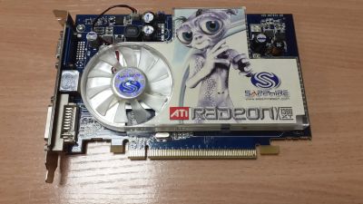 Лот: 20968378. Фото: 1. Видеокарта PCI-E Radeon X1300XT... Видеокарты
