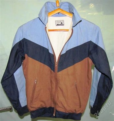 Лот: 1251083. Фото: 1. ветровка детская разм.38-40. Верхняя одежда