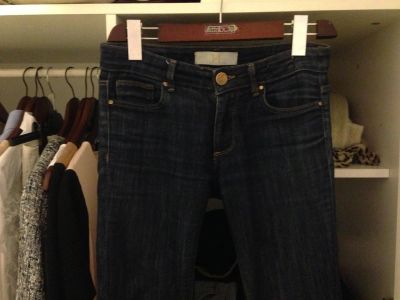 Лот: 3072359. Фото: 1. Узкие синие джинсы Zara, размер... Джинсы