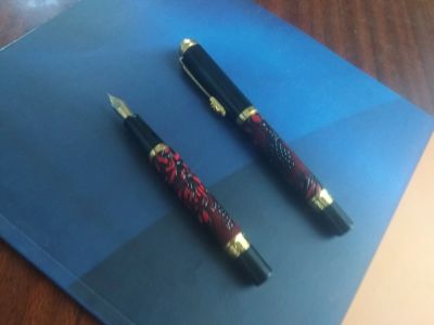 Лот: 22054192. Фото: 1. Бордовая авторучка Chinese Dragon... Ручки, карандаши, маркеры