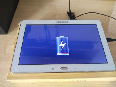 Лот: 15829121. Фото: 1. планшет. Планшеты