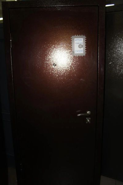 Лот: 8186567. Фото: 1. Дверь входная стальная с терморазрывом... Двери входные