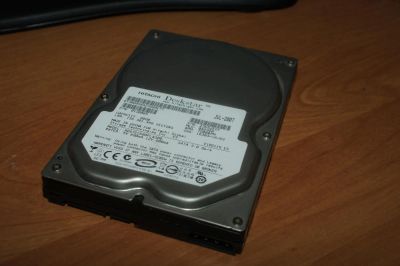 Лот: 6626384. Фото: 1. Жесткий диск SATA Hitachi 80gb... Жёсткие диски