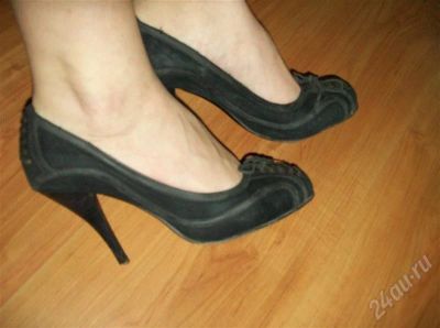 Лот: 391142. Фото: 1. замшевые туфельки. Другое (женская обувь)