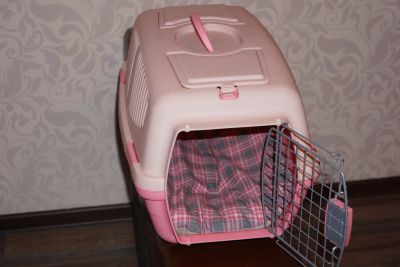 Лот: 16921479. Фото: 1. Переноска для кошек. Домики, переноски, клетки, когтеточки