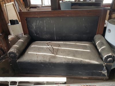 Лот: 17822686. Фото: 1. Сталинский диван. Мебель