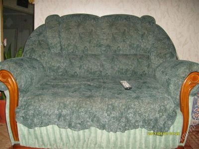 Лот: 1234946. Фото: 1. мини диван и 2 кресла. Кресла, пуфы