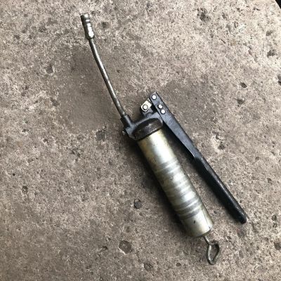 Лот: 18946306. Фото: 1. масленка. Шприцы, тавотницы, маслёнки