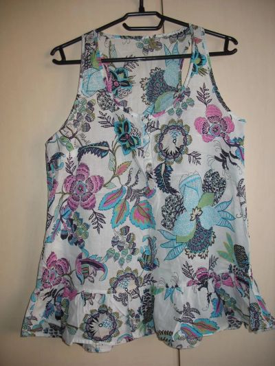 Лот: 3947376. Фото: 1. Майка-топ Глория Джинс, размер... Футболки, топы и майки