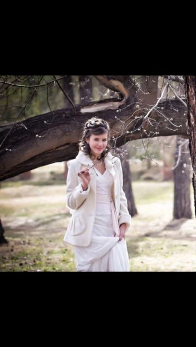 Лот: 9644762. Фото: 1. пальто молочного цвета. Верхняя одежда