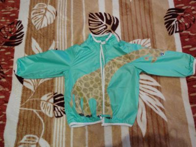 Лот: 9672269. Фото: 1. ветровочка на мальчика. Верхняя одежда