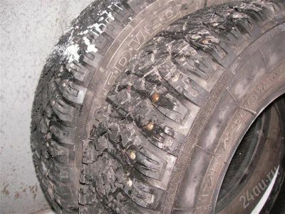 Лот: 632396. Фото: 1. Шины 175/70/13. Шины