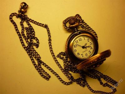 Лот: 774665. Фото: 1. Маленькие часики-кулон.. Выглядят... Оригинальные наручные часы