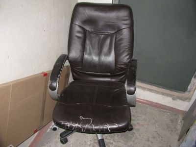 Лот: 12499676. Фото: 1. кресло под востановление. Стулья и кресла офисные