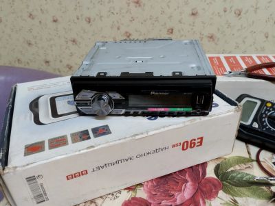Лот: 21081491. Фото: 1. Pioneer DEH 2500 Ui CD + USB 2парыRCA. Автомагнитолы