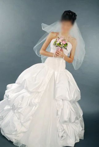 Лот: 11787061. Фото: 1. Свадебное платье 40-42 р-р. Свадебные платья