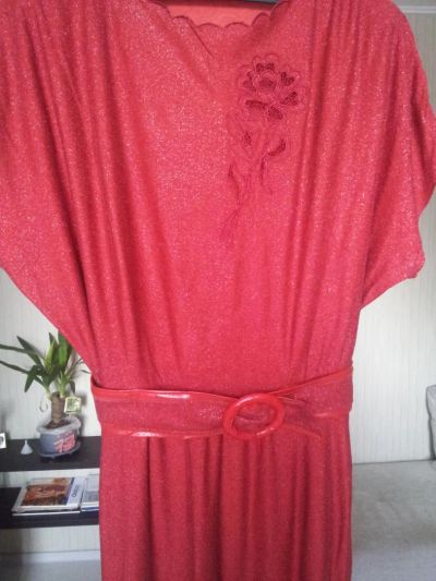 Лот: 4694083. Фото: 1. платье размер 46 .цвет-красный... Платья