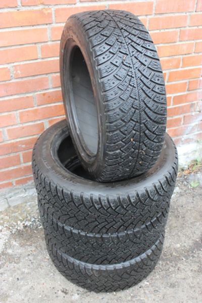 Лот: 25780918. Фото: 1. Шины зимние BFGoodrich 205 55... Шины