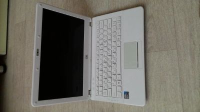 Лот: 4817775. Фото: 1. Нетбук DNS Мега нет, на Win8.1... Ноутбуки