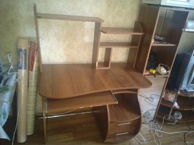 Лот: 18545334. Фото: 1. Стол компьютерный. Компьютерные и письменные столы