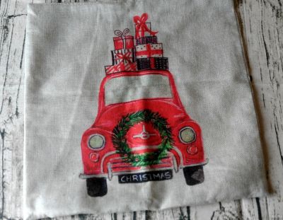 Лот: 14618424. Фото: 1. Рождественская наволочка на подушку... Гирлянды, шарики, новогодние аксессуары