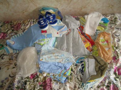 Лот: 5712076. Фото: 1. Пакет вещей на мальчика от 0-6мес... Одежда для дома