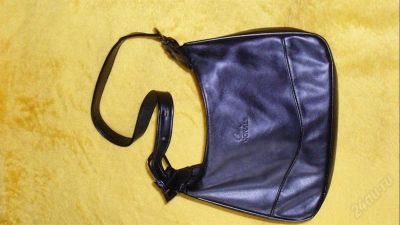 Лот: 1040639. Фото: 1. Черная сумка. Сумки