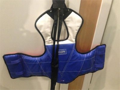 Лот: 9886024. Фото: 1. защита корпуса накладка для кикбоксинга... Защита тела