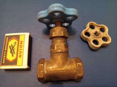 Лот: 25887024. Фото: 1. Кран советский латунный. Предметы интерьера и быта