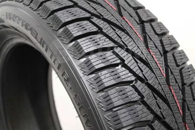 Лот: 25899666. Фото: 1. Nokian Hakkapeliitta R3 SUV 215... Шины