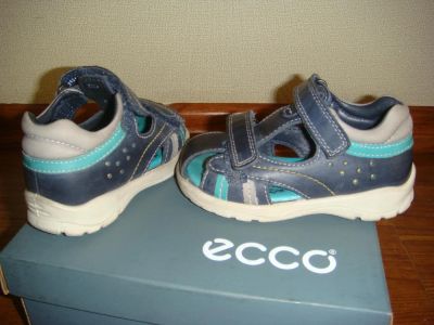 Лот: 4349304. Фото: 1. Сандалии ECCO размер 22. Сандалии