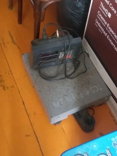 Лот: 18948925. Фото: 1. весы. Весы напольные