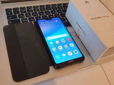 Лот: 16139091. Фото: 1. Huawei P20 lite, комплект магазина... Смартфоны