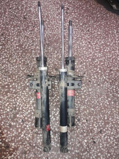 Лот: 15826776. Фото: 1. комплект стоек Rapid Polo Jetta. Ходовая, подвеска, рулевое управление