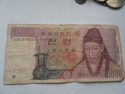 Лот: 21444603. Фото: 1. Южная Корея 1000 вон 1983. Азия