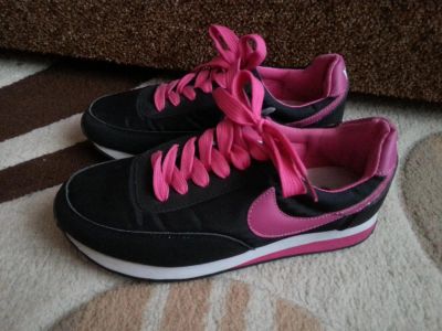 Лот: 3957609. Фото: 1. Кроссовки. Кеды, кроссовки, слипоны