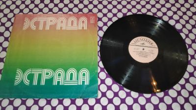 Лот: 25896470. Фото: 1. " Эдита Пьеха " большая виниловая... Аудиозаписи