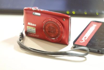 Лот: 6349595. Фото: 1. Nikon Coolpix S3300. Цифровые компактные