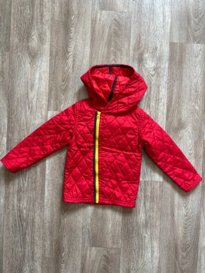 Лот: 25882063. Фото: 1. Куртка красная по выкройке из... Верхняя одежда