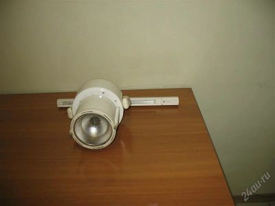 Лот: 2057961. Фото: 1. продам светильник экспозиционный. Торговое