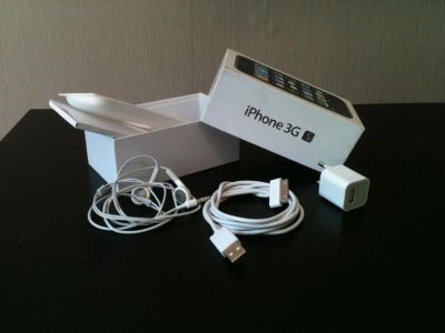Лот: 4436609. Фото: 1. iphone 3GS РСТ Полный комплект... Смартфоны