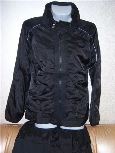 Лот: 1122678. Фото: 1. Спортивный костюм р-р 44. Другое (спортивная одежда)