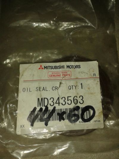 Лот: 10612890. Фото: 1. Сальник вала коленчатого. Двигатель и элементы двигателя