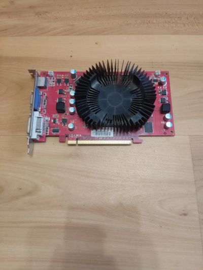 Лот: 25889797. Фото: 1. Видеокарта. Видеокарты